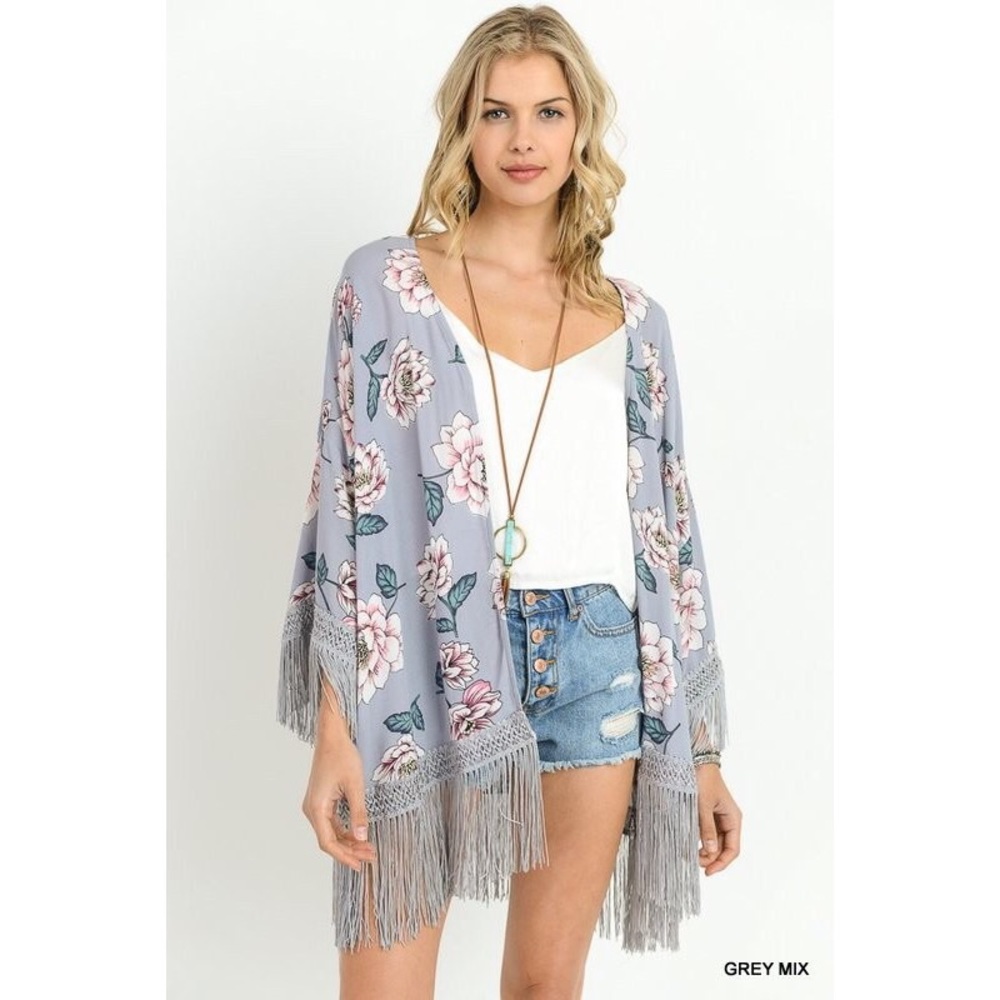 Grey Floral Print Kimono Top